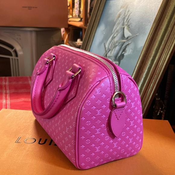 🩷 Louis Vuitton Speedy Bandouliere Nanogram 20 Rose EUC ONE OWNER - Picture 4 of 17